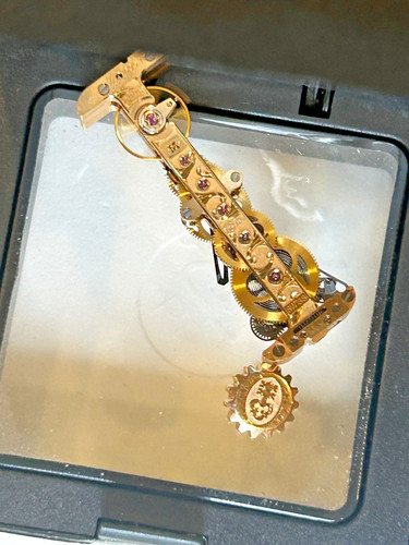 Corum golden bridge - corum,